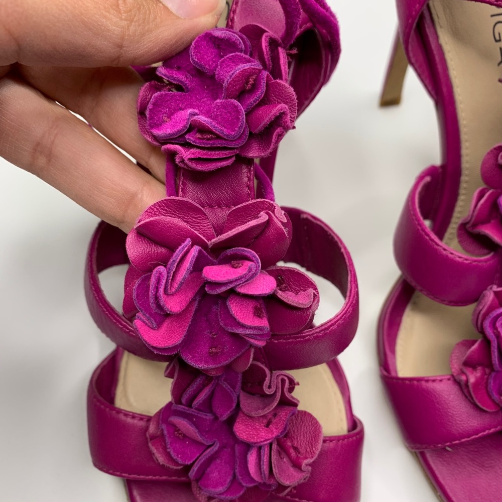 Via Spiga Pink Strappy Heels - Picture 2 of 13
